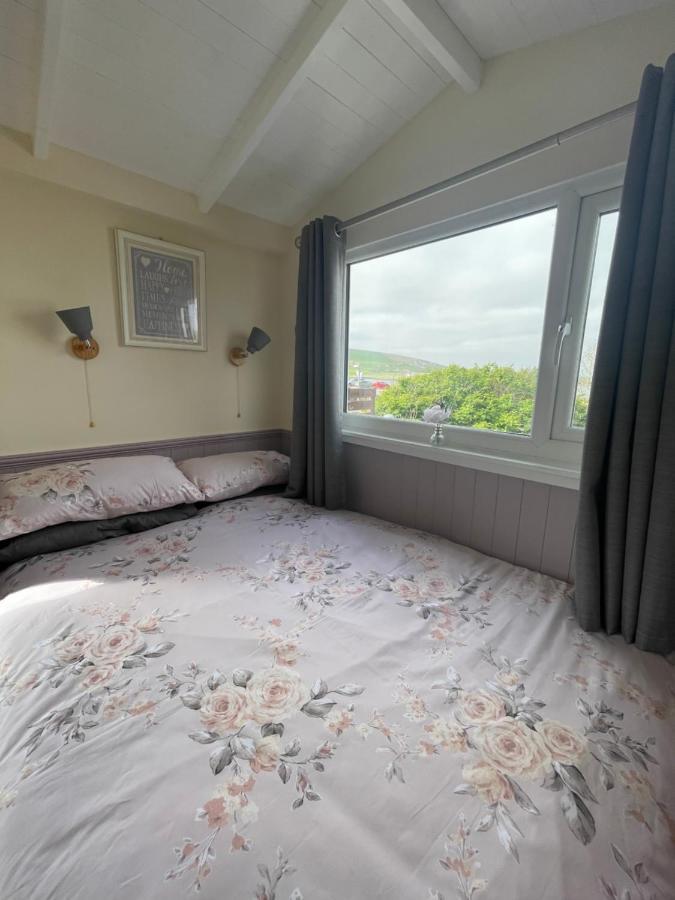 Kevara Shepherds Hut Finstown エクステリア 写真
